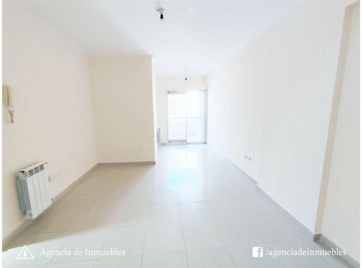 ALQUILA: Departamento 1 Dormitorio Externo con Balcón / Nueva Córdoba  2