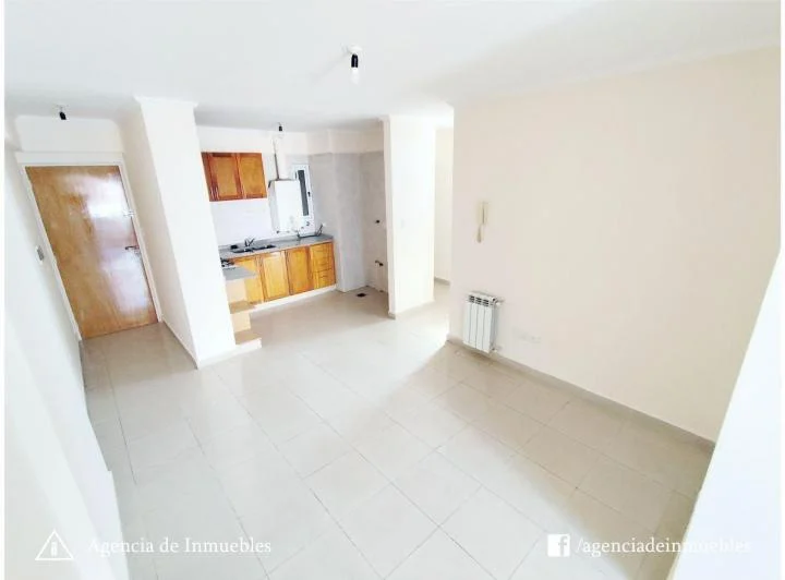 ALQUILA: Departamento 1 Dormitorio Externo con Balcón / Nueva Córdoba  4