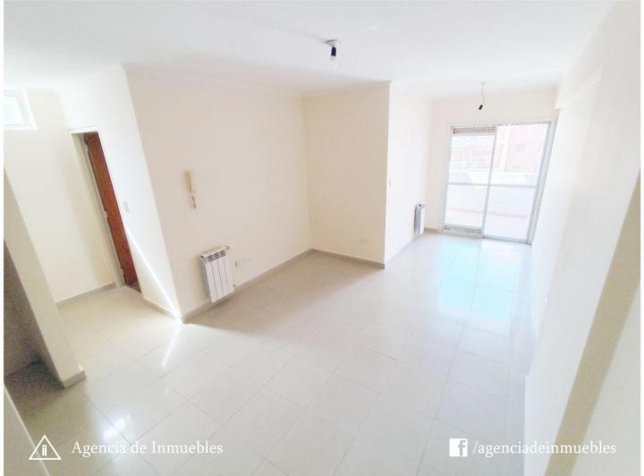 ALQUILA: Departamento 1 Dormitorio Externo con Balcón / Nueva Córdoba  1