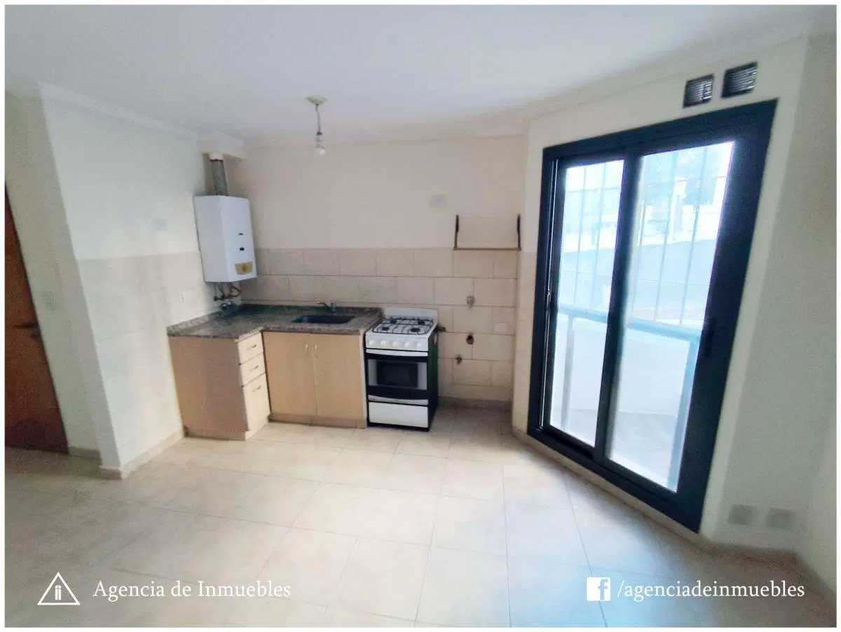 ALQUILA: Departamento 1 Dormitorio / Barrio General Paz 5