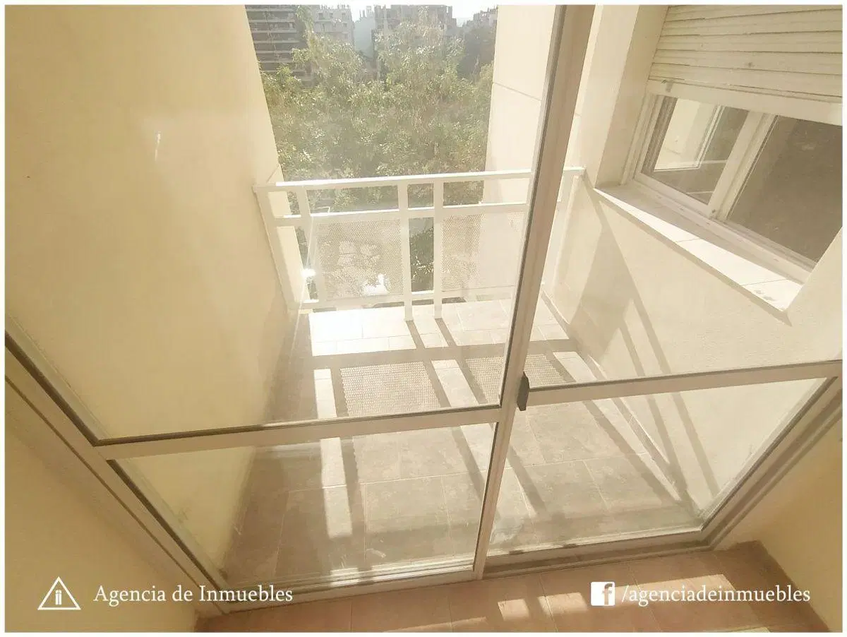 ALQUILA: Departamento 2 Dormitorios, Externo con Balcon / Nueva Cordoba 5