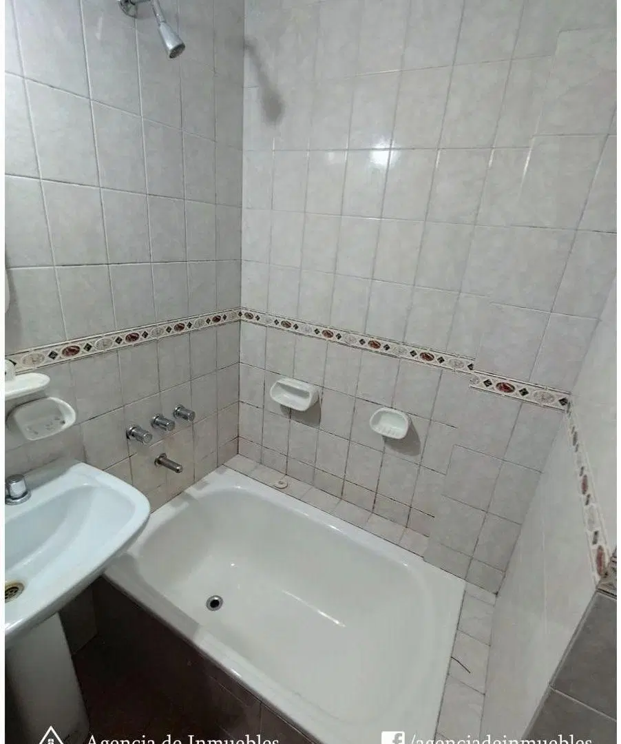 ALQUILA: Dpto 1 Dormitorio, Cocina Separada c/ Lavadero / Barrio Nueva Córdoba 4