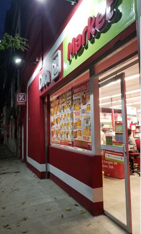 Foto de LOCAL COMERCIAL 500 M2 - CON EXCEL. RENTA - INVERSIÓN - FLORES, imagen 2