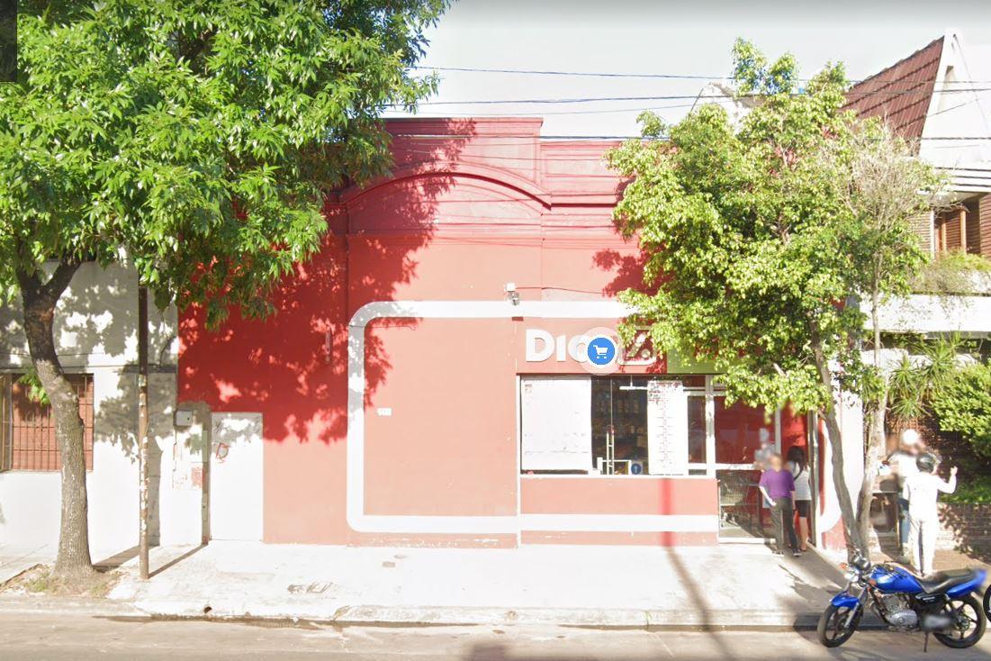 LOCAL COMERCIAL 500 M2 - CON EXCEL. RENTA - INVERSIÓN - FLORES