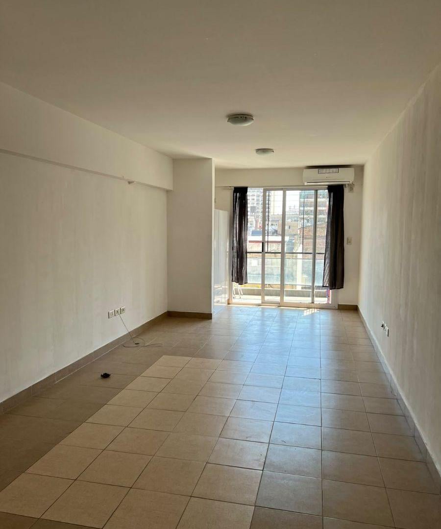 Foto de Departamento monoambiente de 35 m² en alquiler en Flores Sur, imagen 4