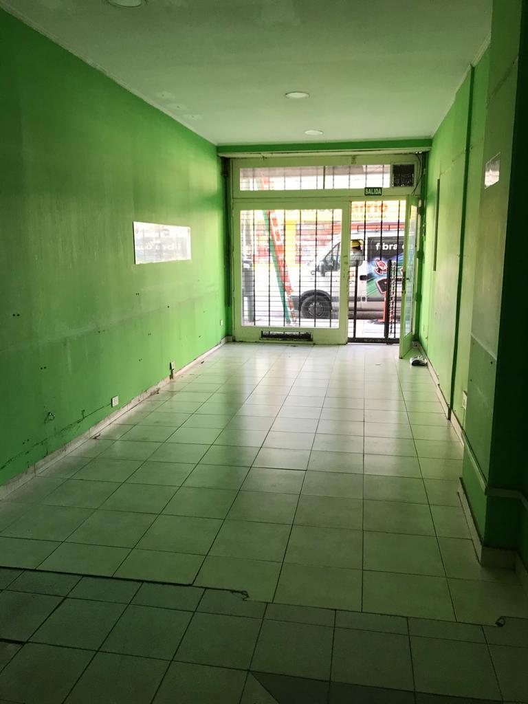 Foto de Av. Diaz Velez al 4400 - Almagro - Local en Alquiler o Venta, imagen 2