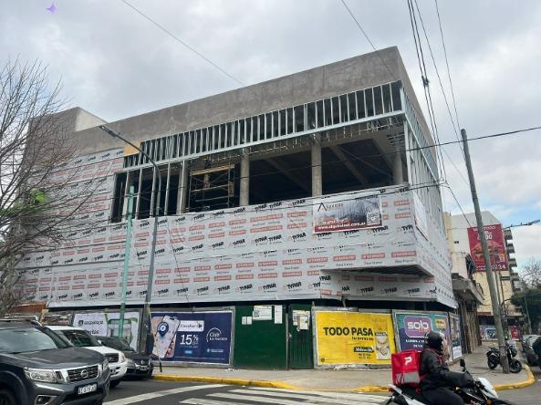 JUAN B. ALBERDI ESQ. GORDILLO - Mataderos - Excelente esquina en alquiler 1