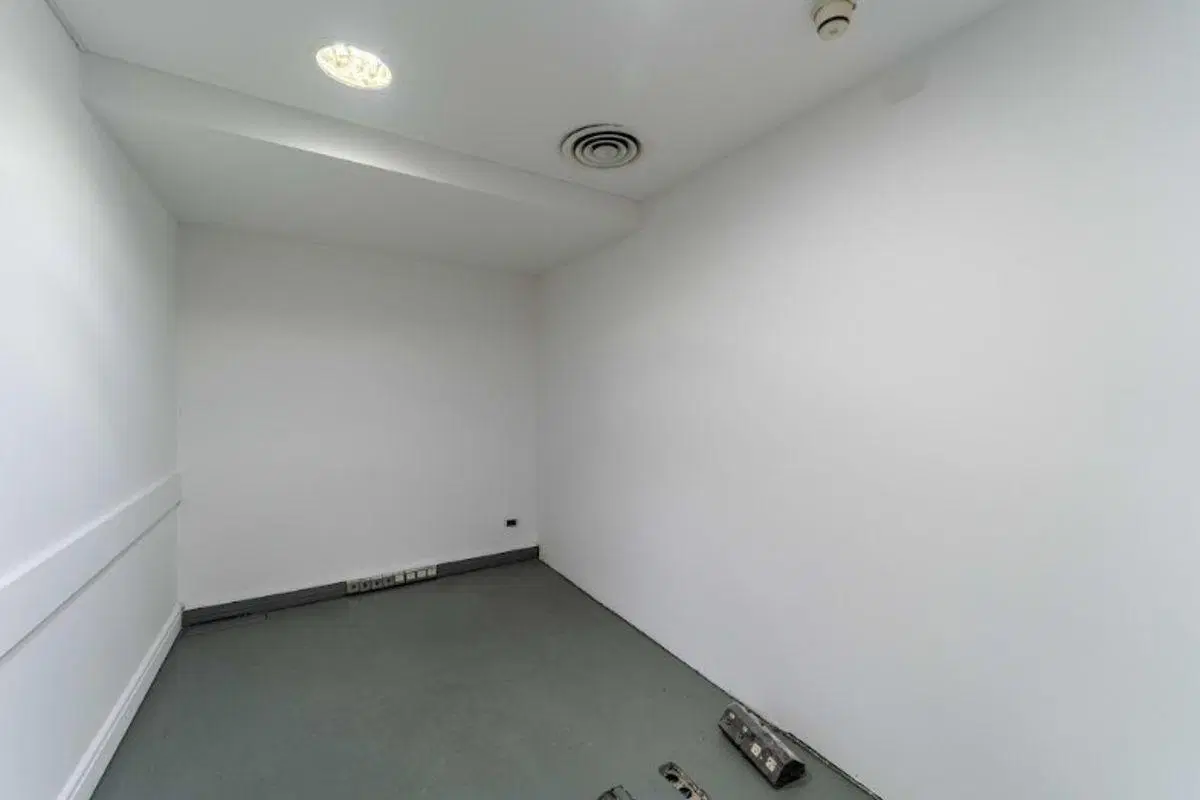 Av. Leandro N. Alem al 1000 - Retiro - Oficina en Venta de 250m² con 2 cocheras 5
