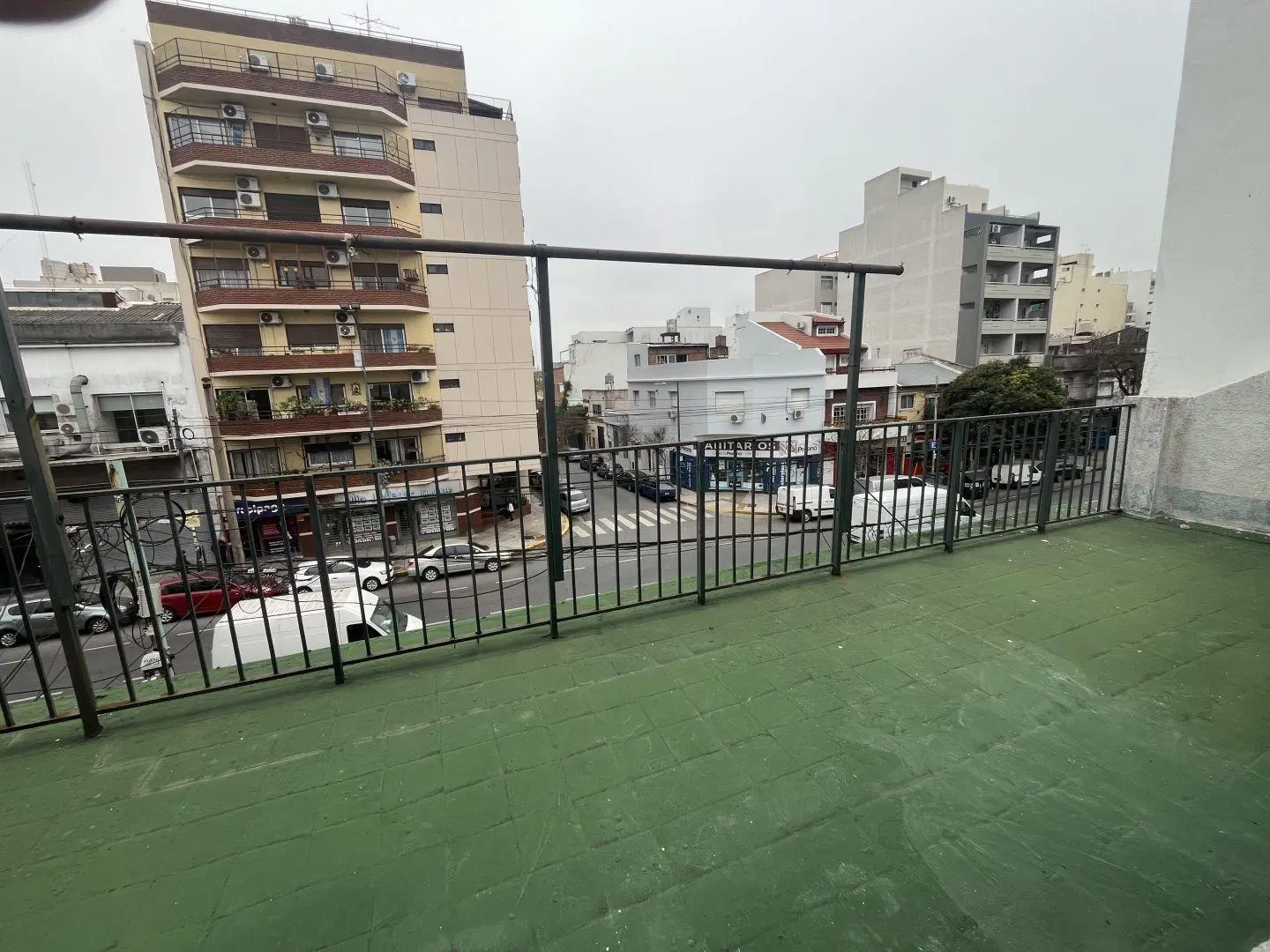 Departamento 5 ambientes. | AV MOSCONI 3474 4