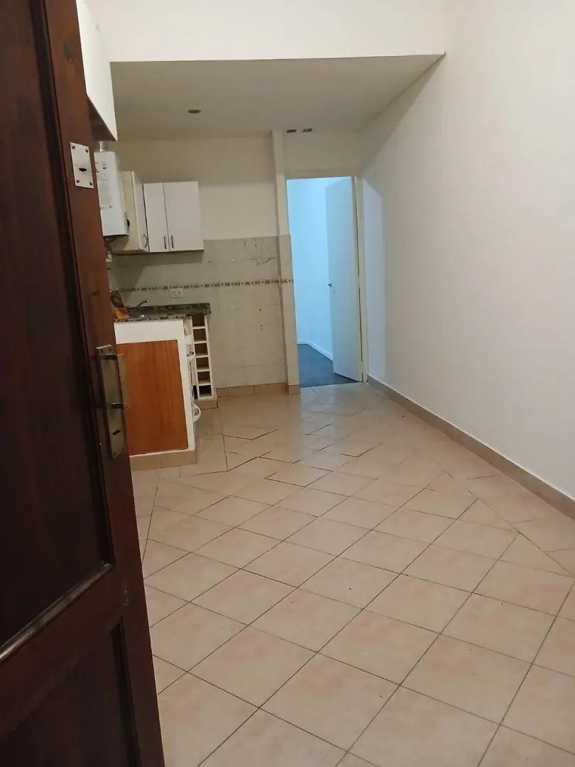 Departamento 2 ambientes. | LADINES 3393 5