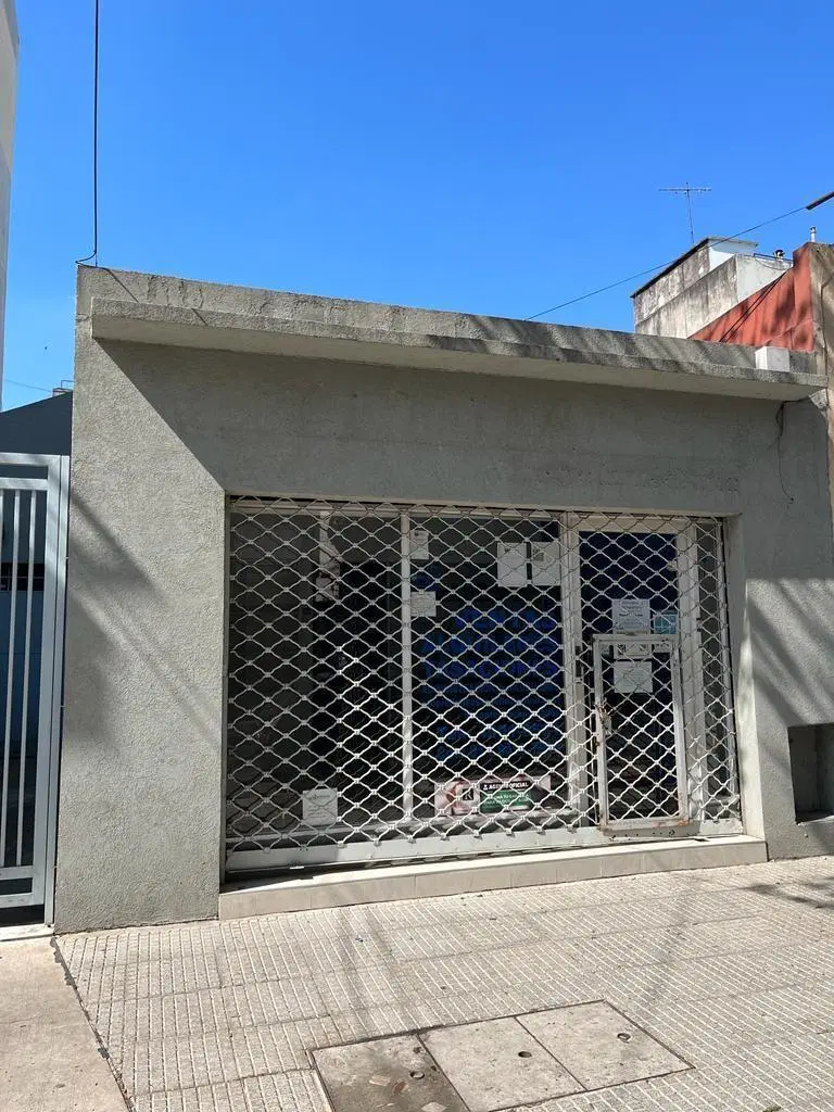 Local . | CARLOS ANTONIO LOPEZ 3690 3