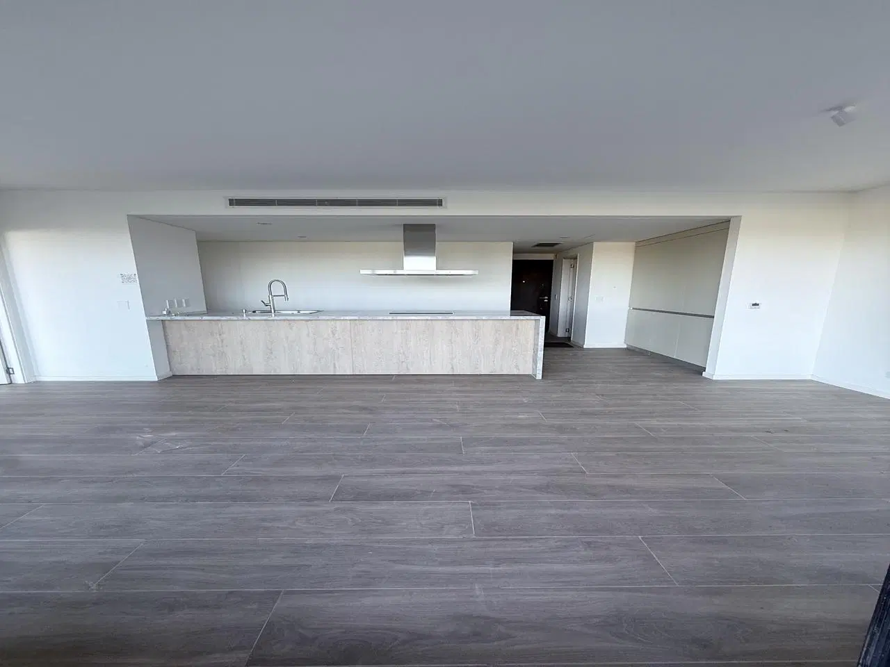 Departamento Único de 2 Ambientes | Living Gigante y Balcón de 20m² con Parrilla 5