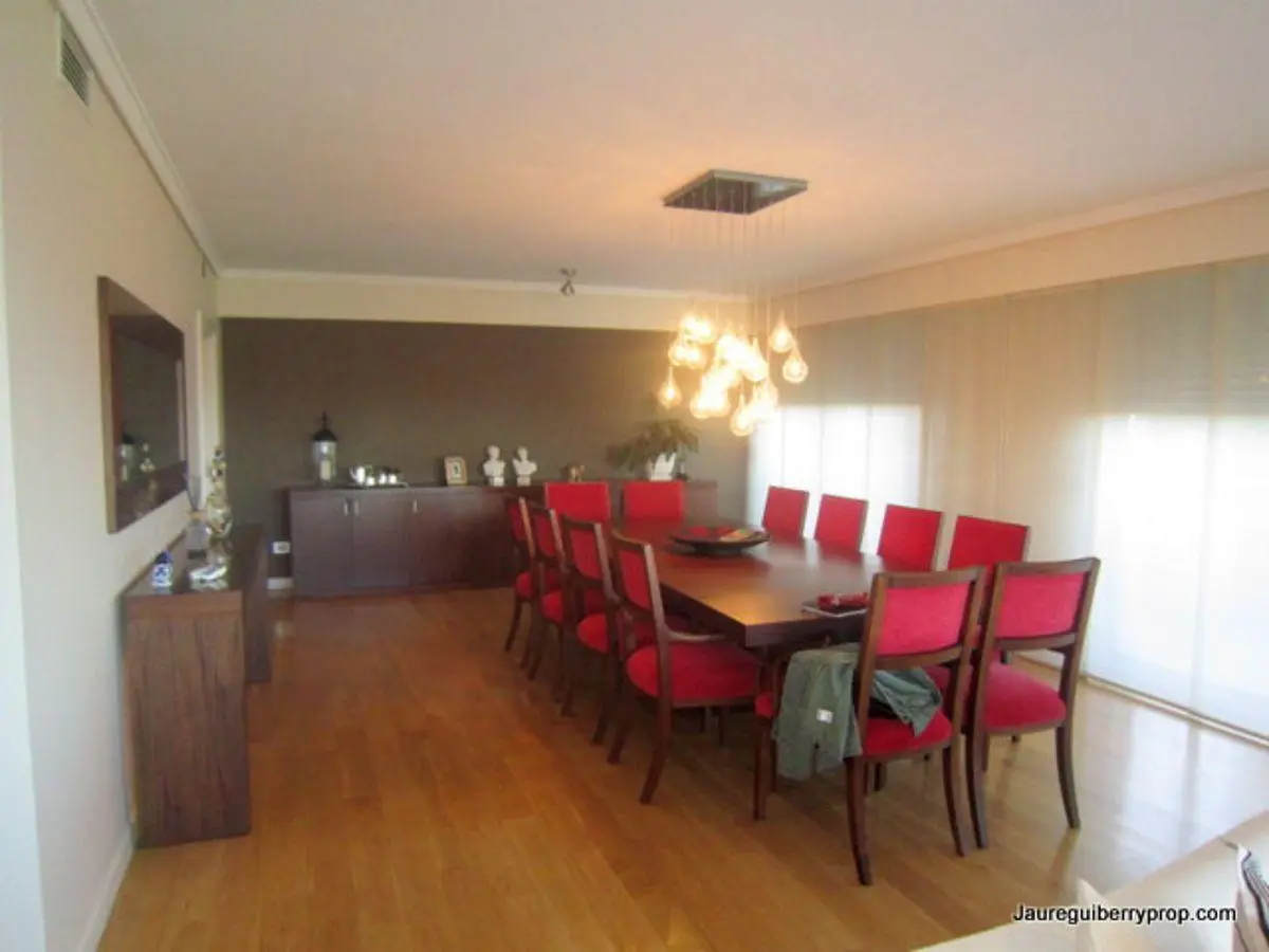 Departamento en Alquiler en TORRE AMALFI La Lucila - 3 Dormitorios 3
