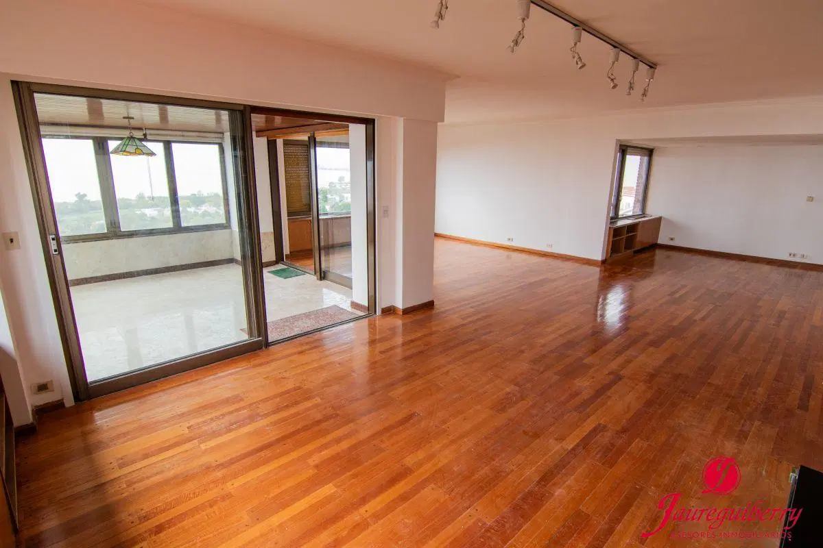 Departamento alquiler TORRE RIO, La Lucila con vista al Rio y 3 dormitorios 1