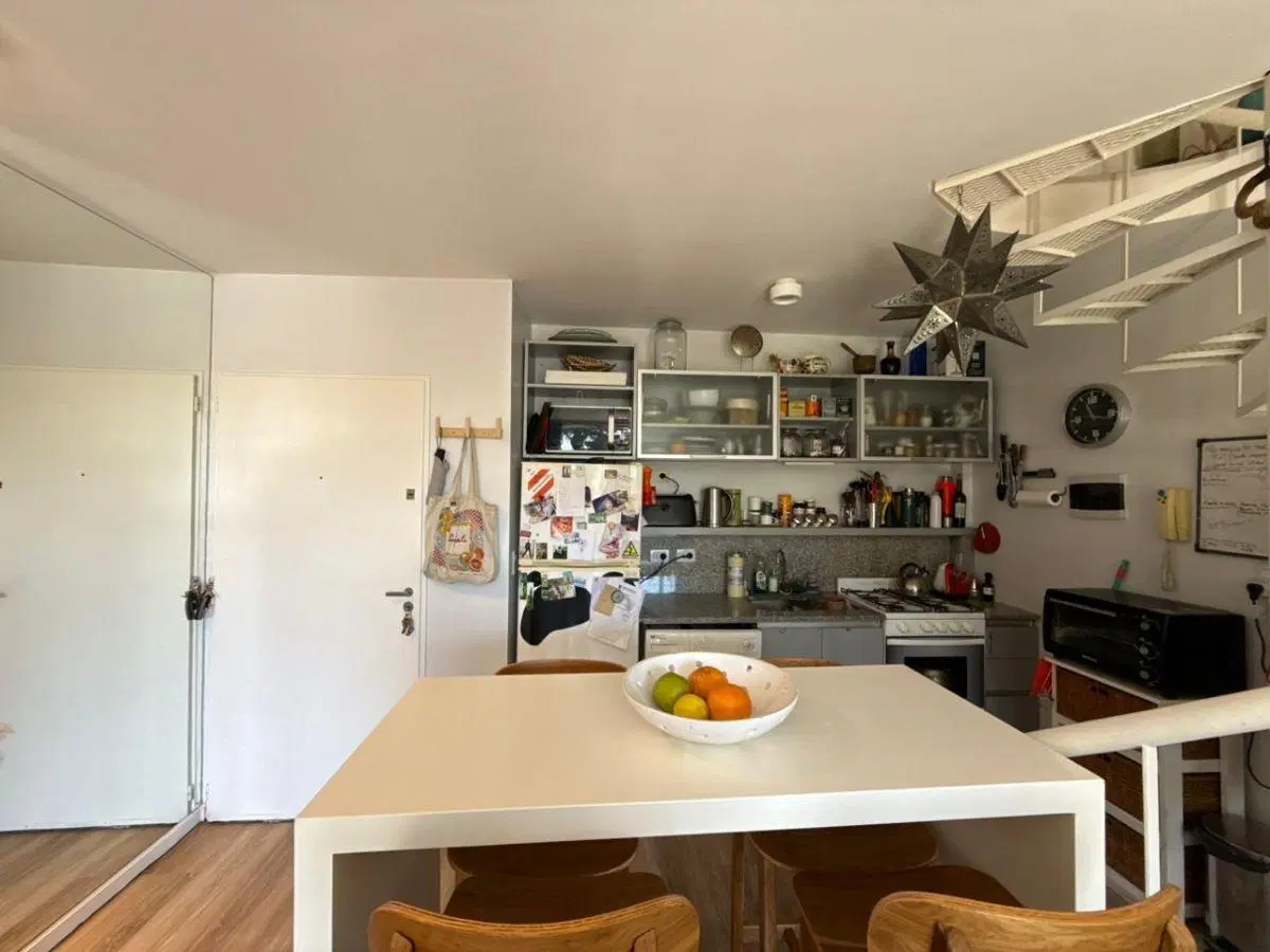 Venta de Departamento dúplex con balcón y parrilla en San Isidro - 2 Dormitorios 5