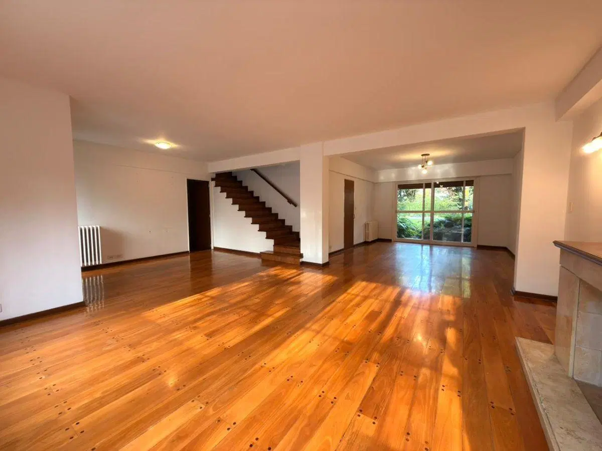 Casa en Alquiler Acassuso, Libertado al Rio - 5 dormitorios 4