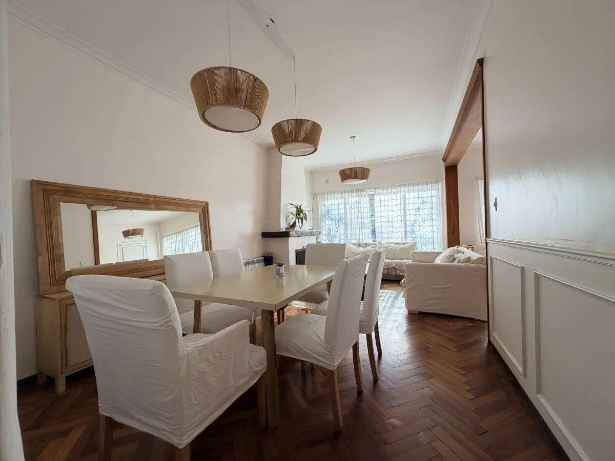 Lindisima casa en Beccar con 3 dormitorios, jardin y pileta 4