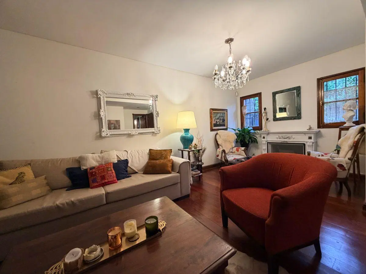 Casa en Venta en San Isidro - 3 dormitorios- Jardin y cochera 3