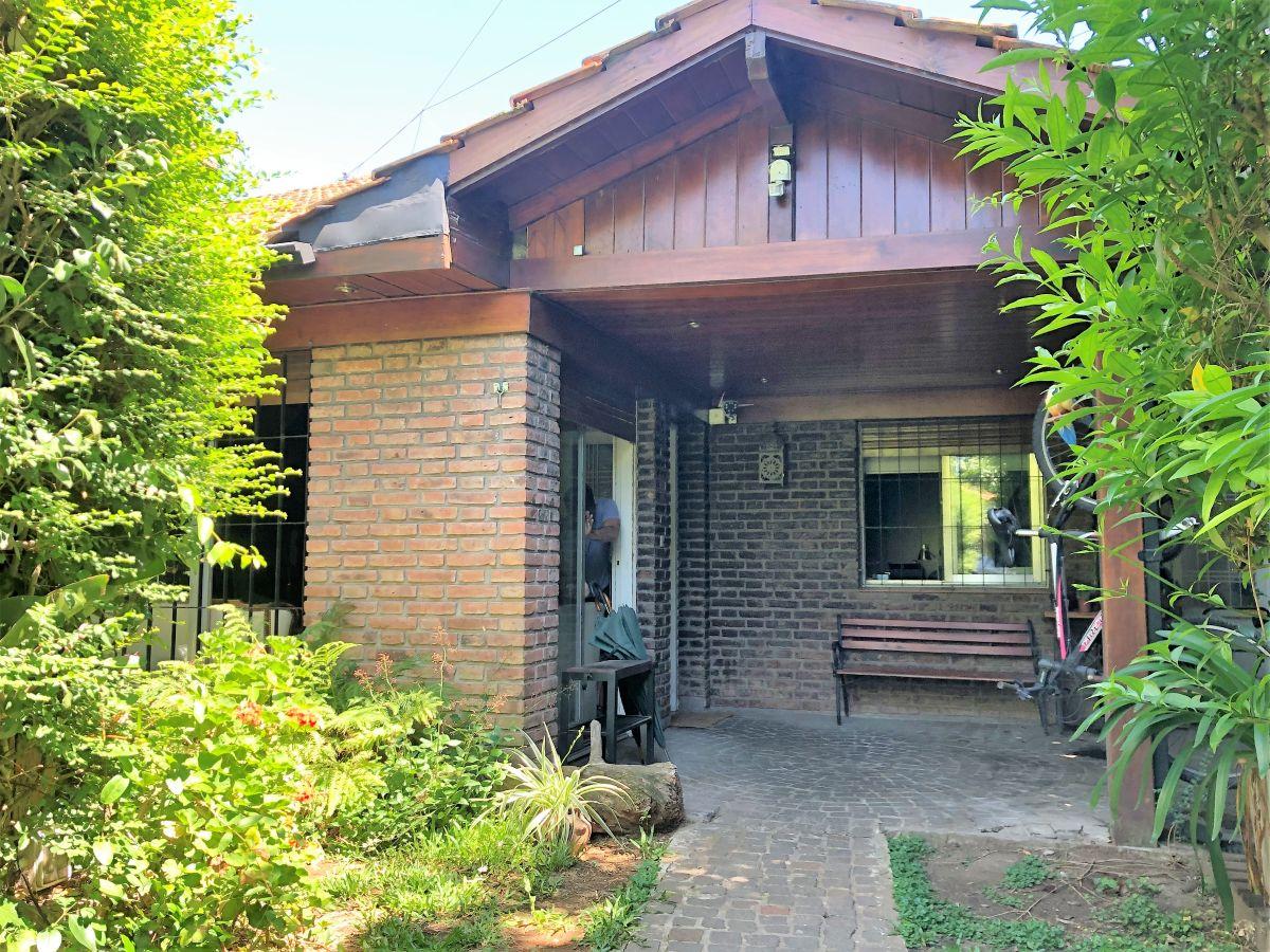 Foto de PH en Venta en Martínez | 3 Dormitorios | Family | Patio | Parrilla, imagen 1