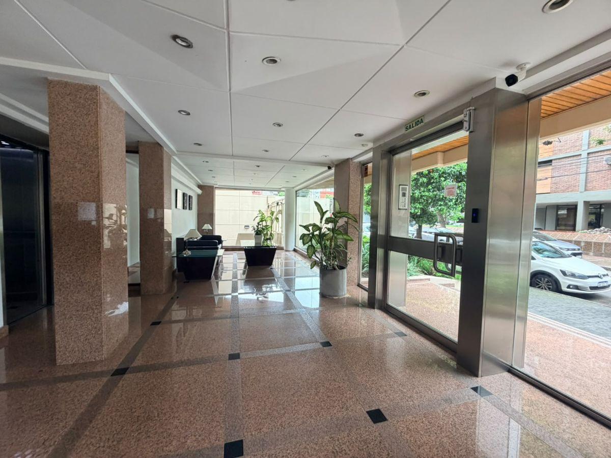 Foto de Piso en Alquiler en Martínez | 3 Dormitorios Suite | Balcón con, imagen 5