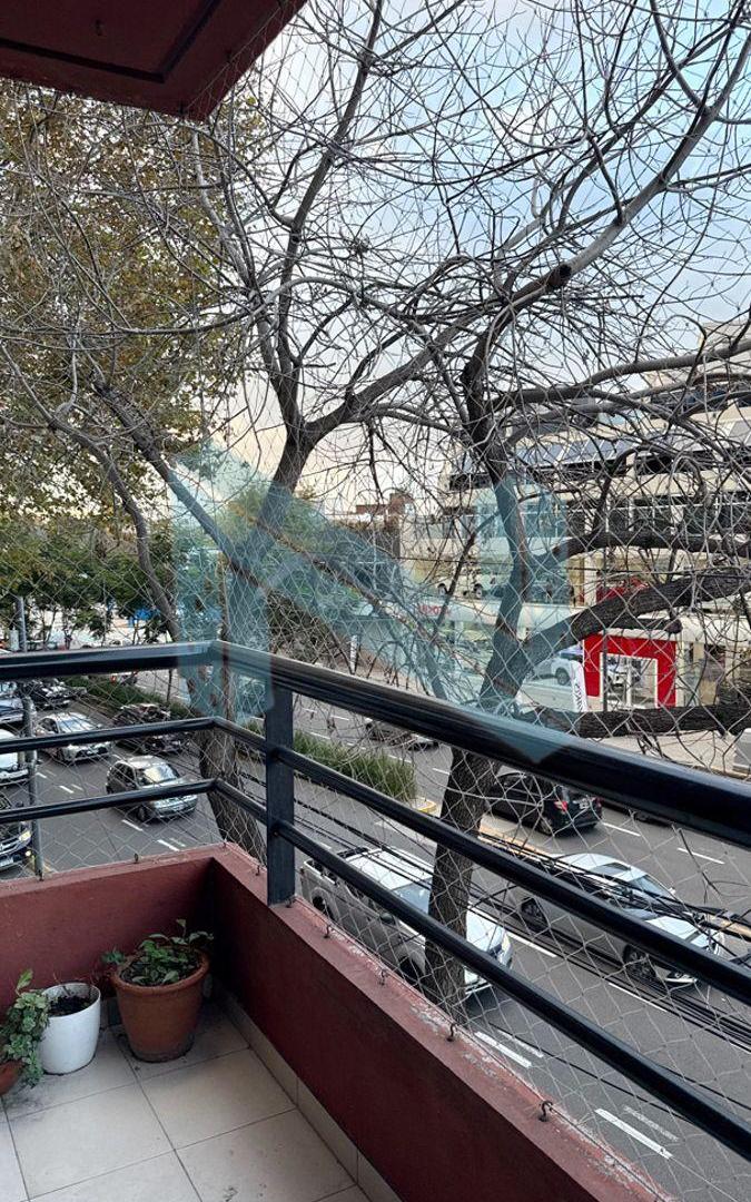 EDIFICIO DE CATEGORIA, 3 AMB C/ COCH AV DEL LIBERTADOR 6700