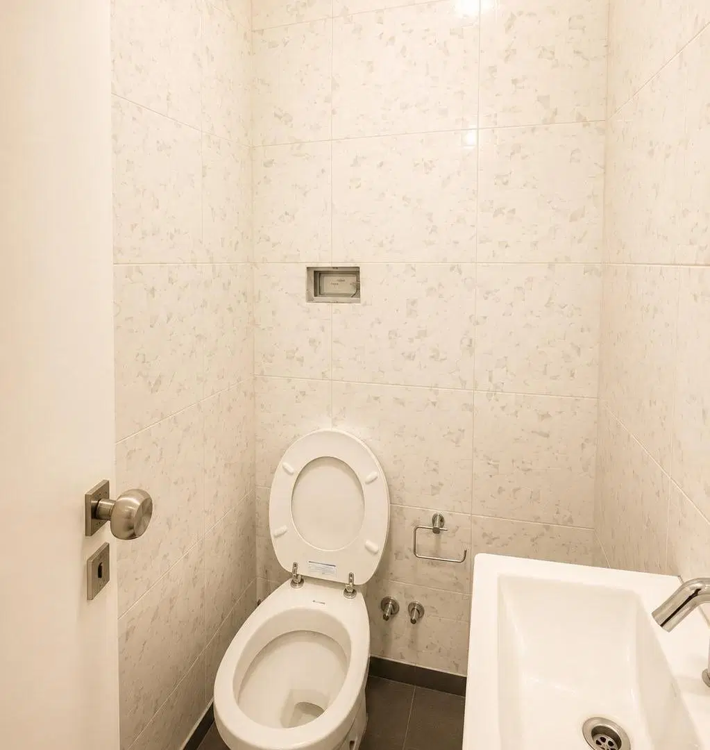 Excelente 3 ambientes al frente con balcón corrido en pleno Villa Urquiza. 2