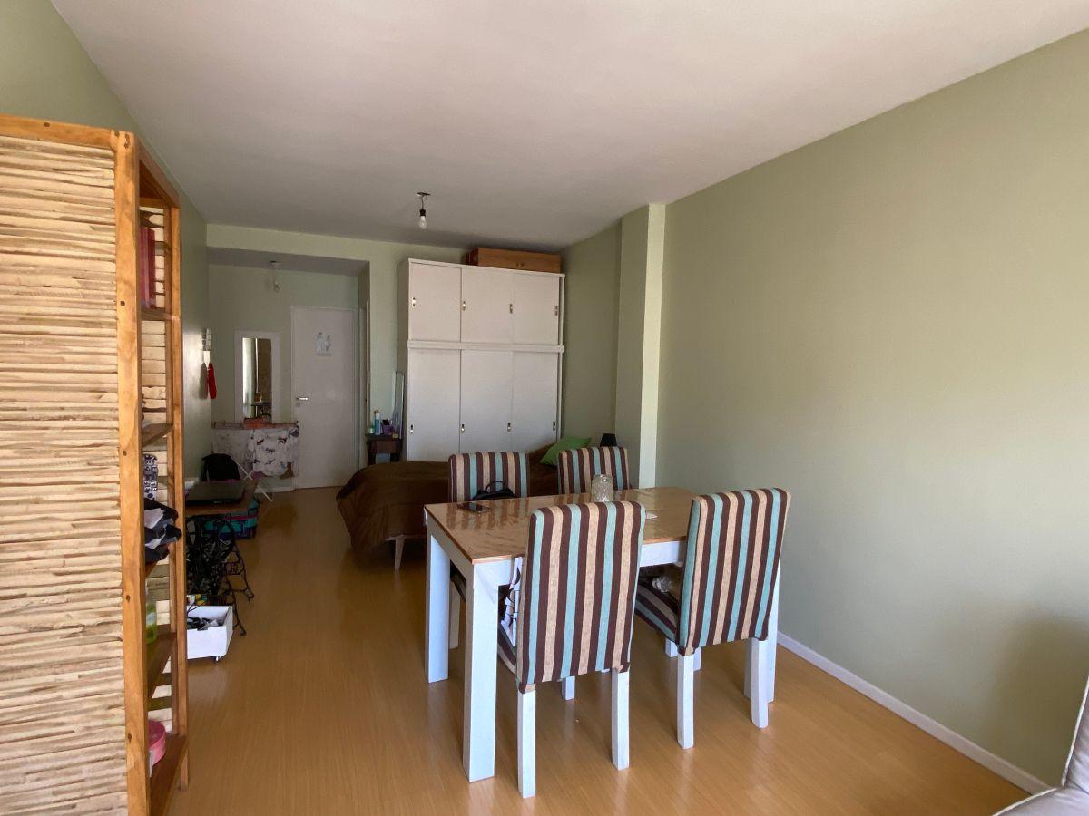 Foto de Monoambiente con cocina independiente | Muy luminoso | Bajas expensas |, imagen 1
