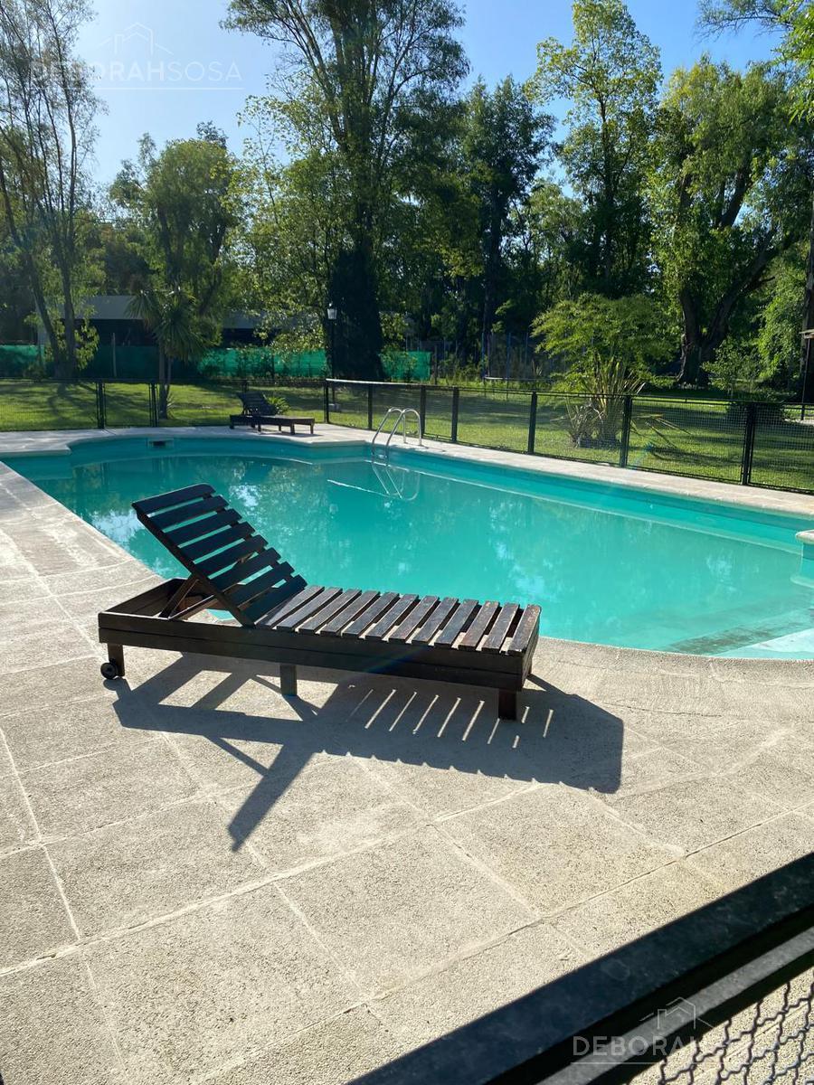 Quinta en Venta en Escobar, 3000mts de parque y pisicina! APTO CREDITO