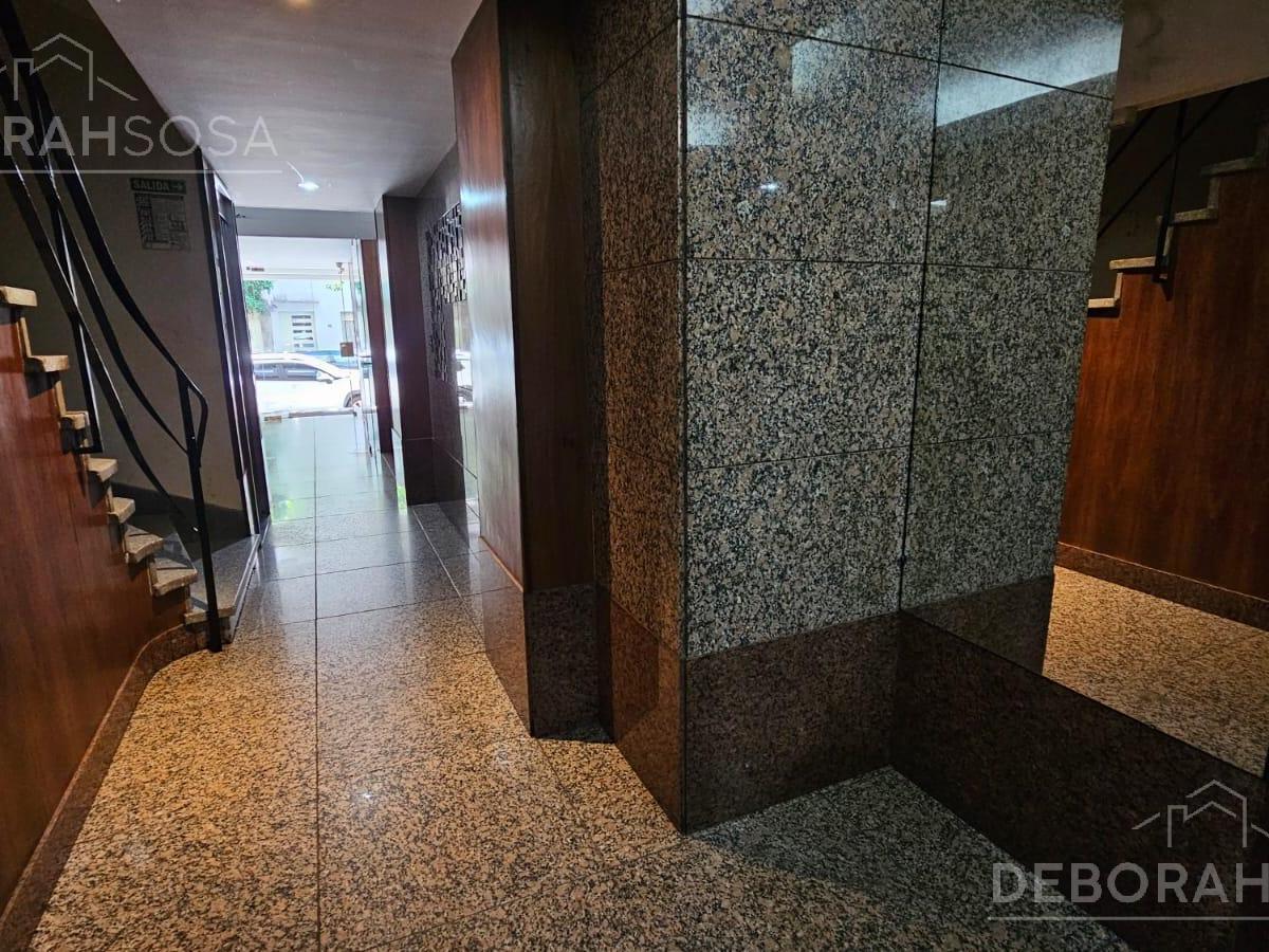 Venta Departamento 4 Ambientes con Dependencia y Cochera - Caballito! 5