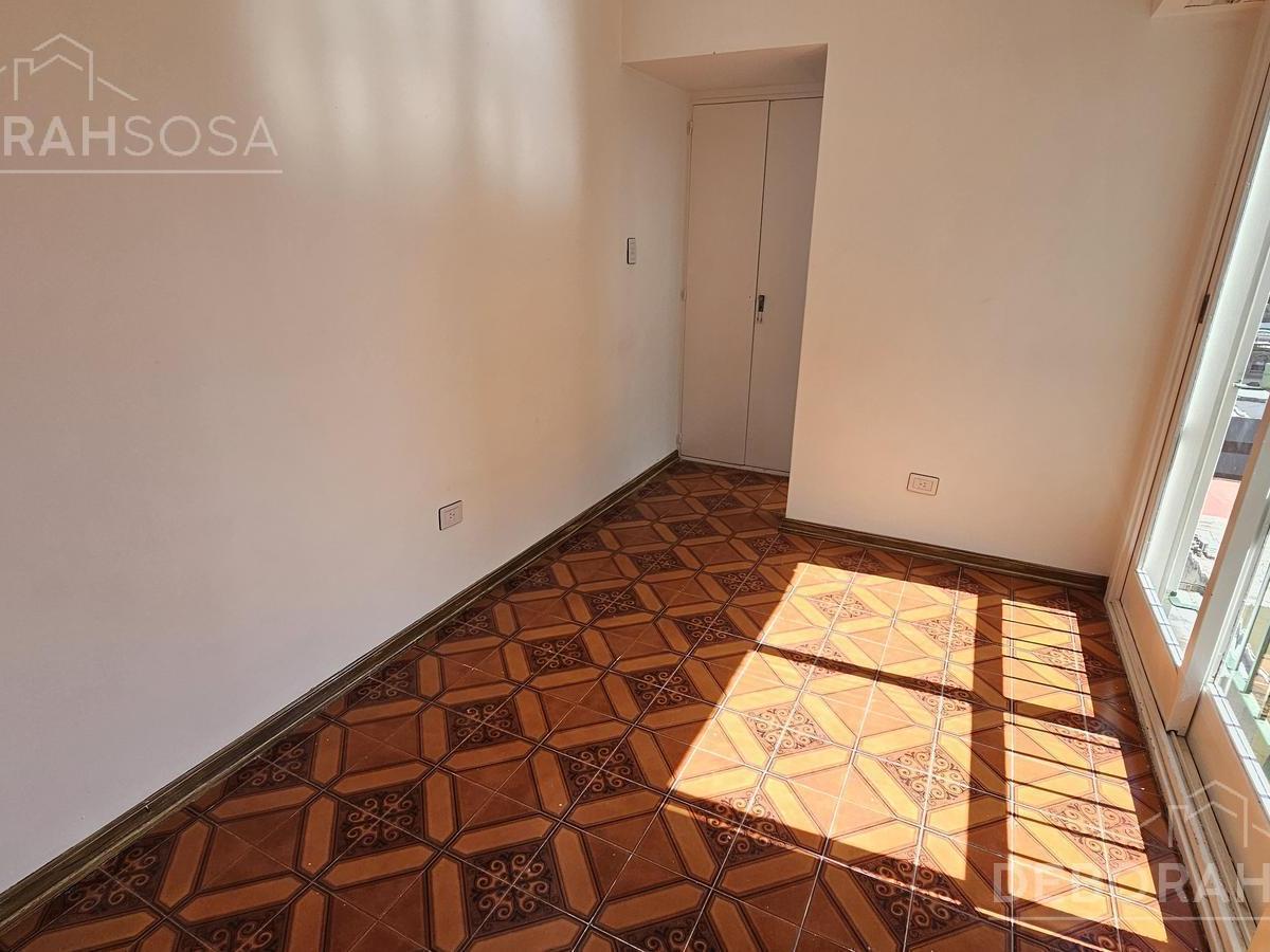 Venta Departamento en Dúplex 5 Ambientes con Cochera 4