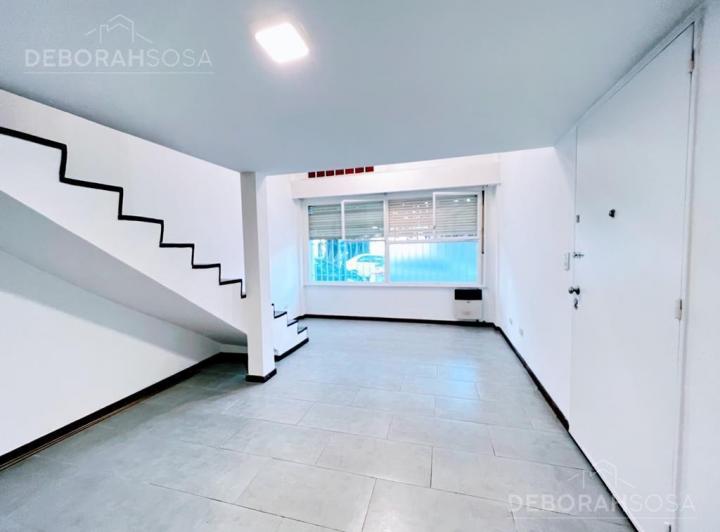 ¡Impecable dos ambientes en dúplex reciclado a nuevo! 1
