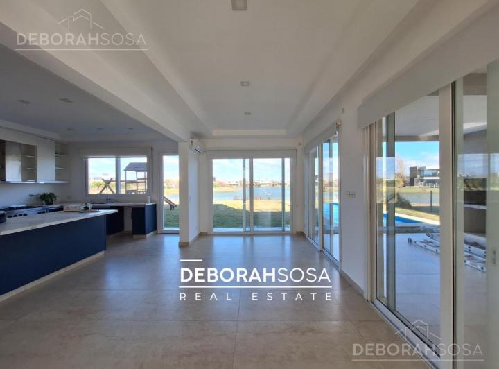 Casa en  alquiler-Anual -a la laguna - El Canton- Escobar- Zona Norte-7 ambientes- 2