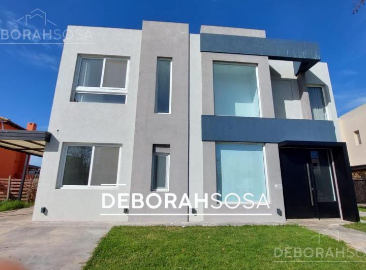 Casa en  alquiler-Anual -a la laguna - El Canton- Escobar- Zona Norte-7 ambientes- 3