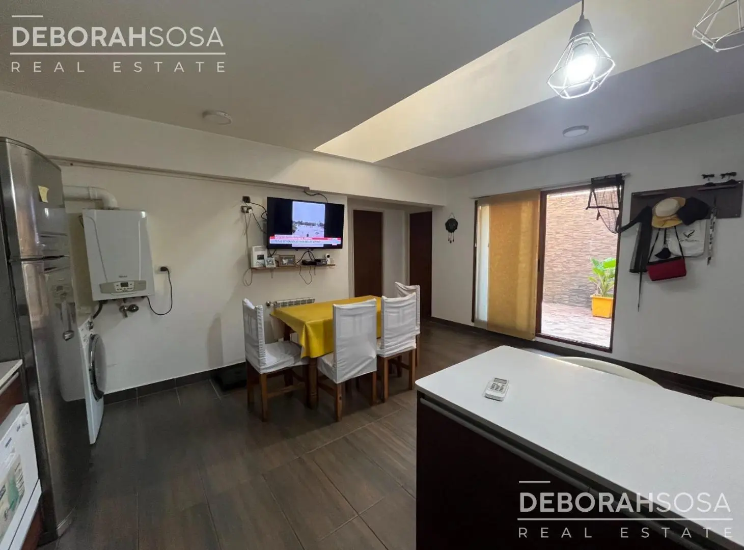 Venta Departamento 4 ambientes con patio y cochera fija cubierta en centro San Martin! 4