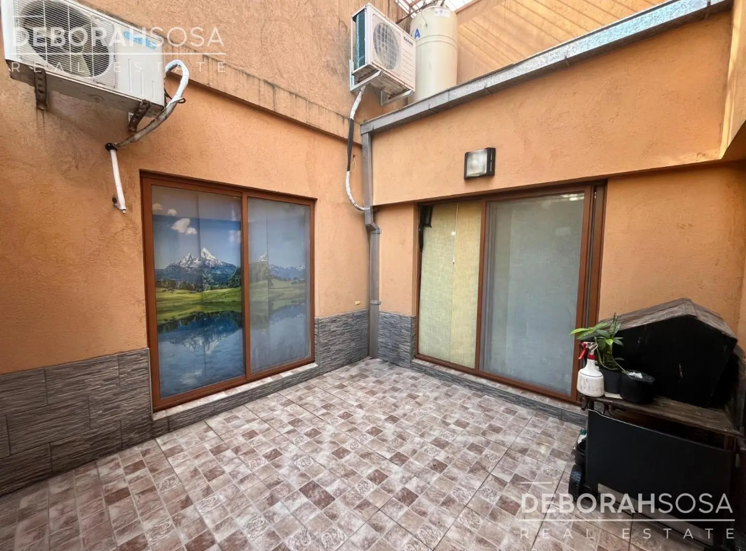 Venta Departamento 4 ambientes con patio y cochera fija cubierta en centro San Martin! 5