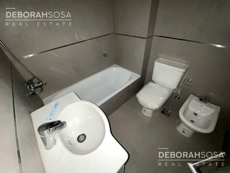 Alquiler departamento 1 ambiente amplio, con balcón al frente!! 5