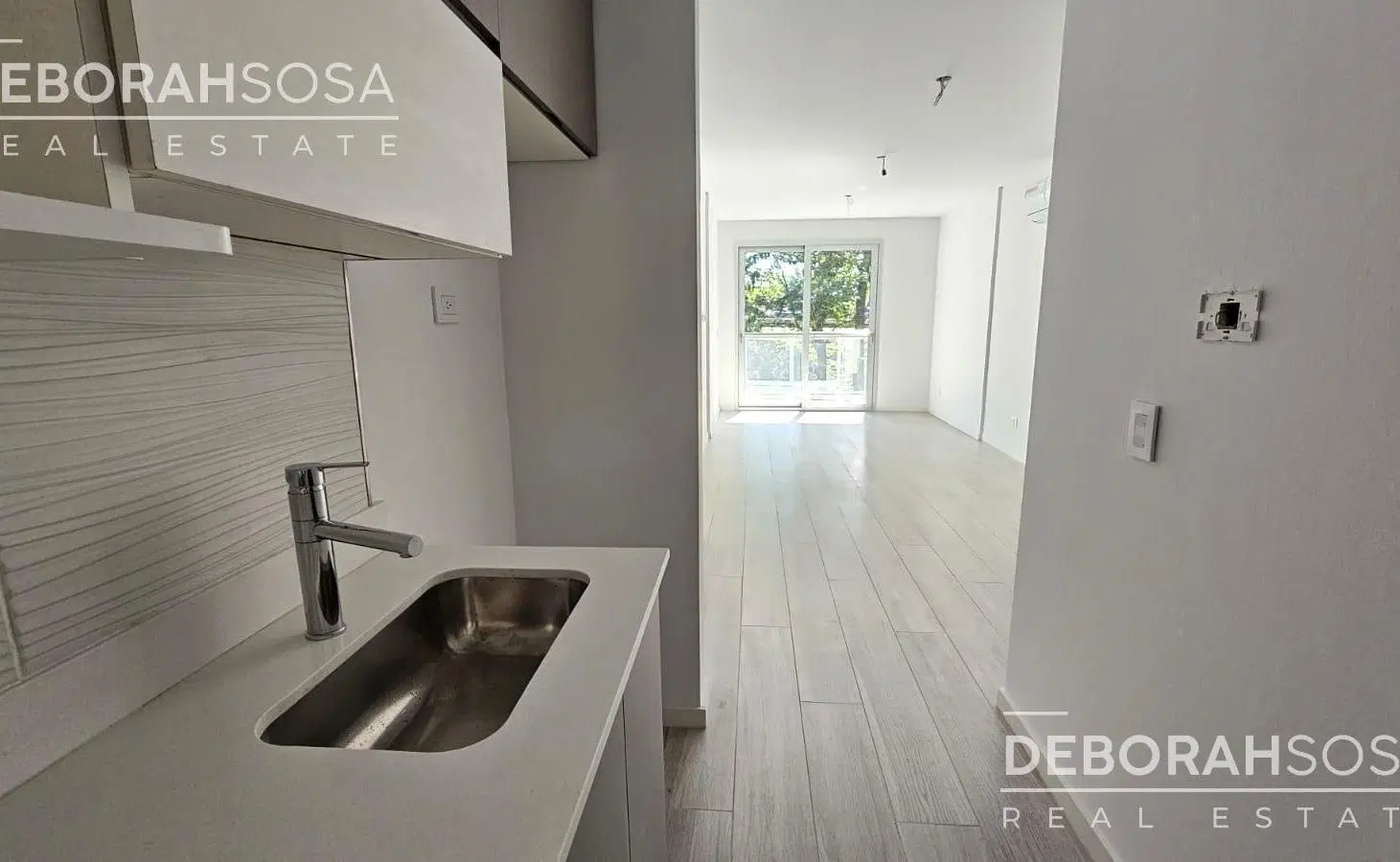 Alquiler Departamento un ambiente en torre de categoría - Full Amenites 5