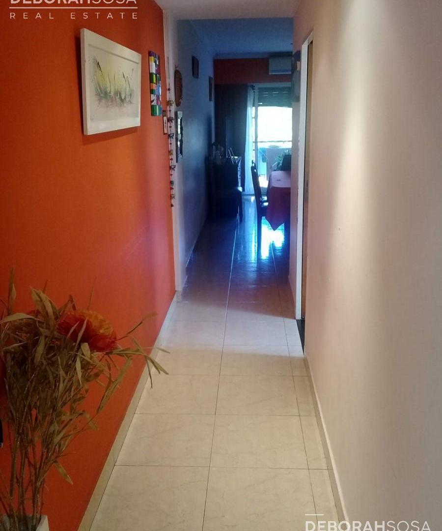 Departamento en venta - 4 ambientes al frente con balcón - Boedo
