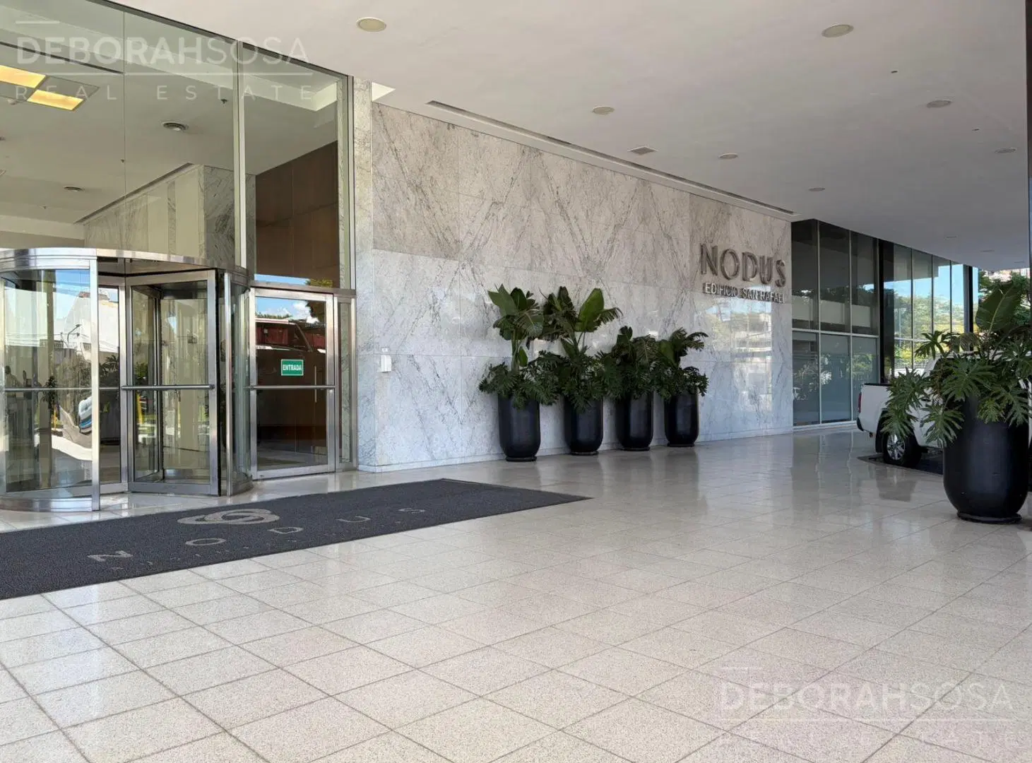 Alquiler de oficina en edificio NODUS 908M2 - Villa Martelli 2