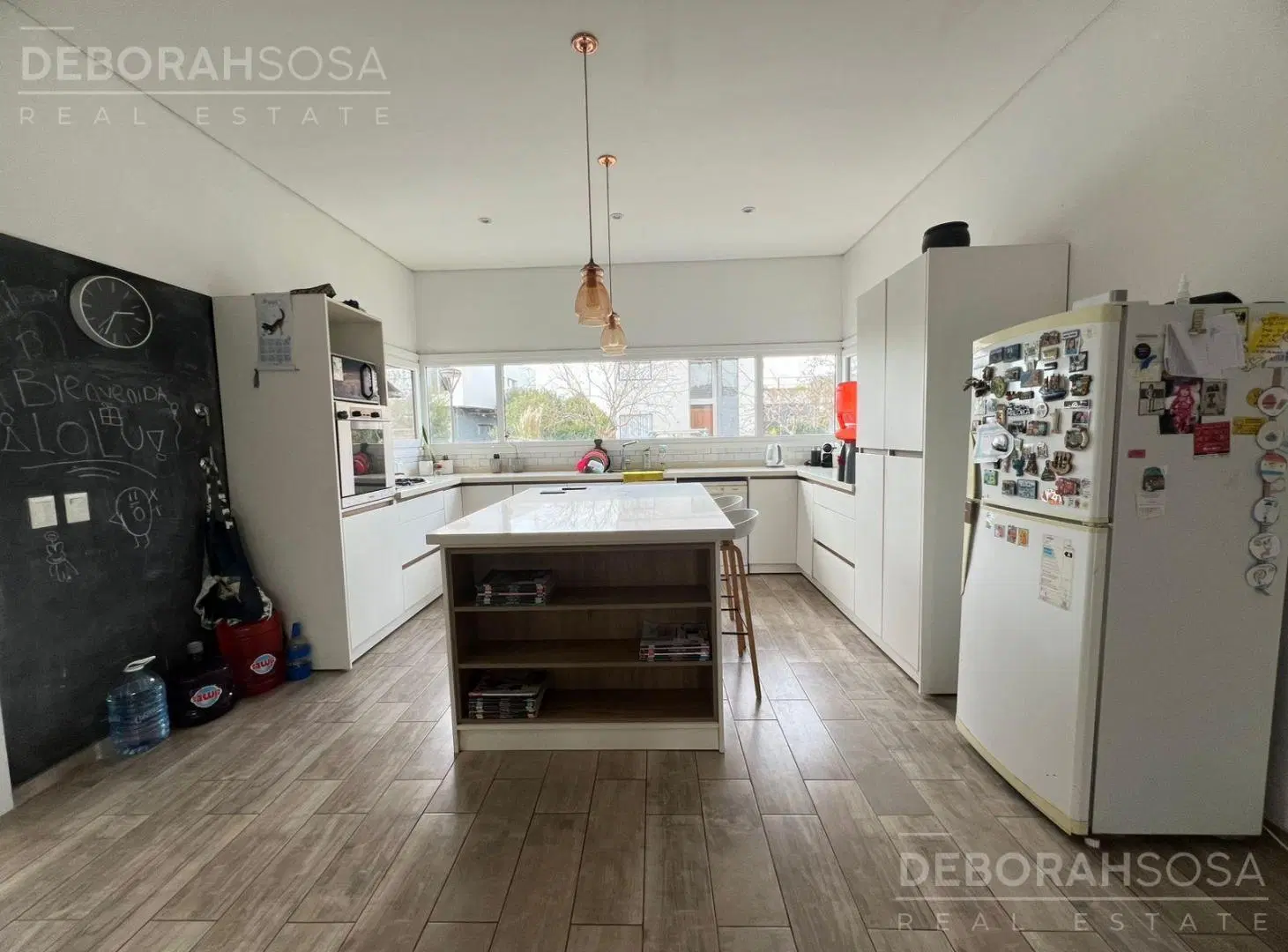 Casa en venta una planta El Canton Norte Belen de Escobar Pileta 3 dormitorios 4