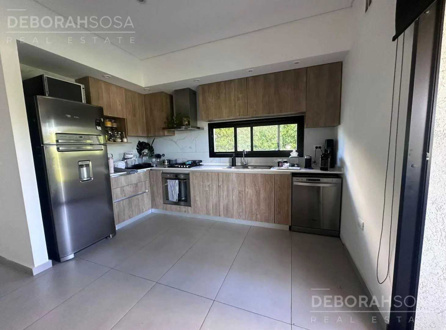 Casa en venta o alquiler Barrio Ceibos Puertos del lago 3 dormitorios y dependencia piscina fogonero 3