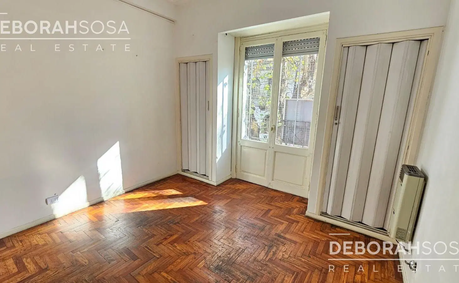 Venta Departamento 3 ambientes con dependencia y balcón al frente! Apto profesional! 3