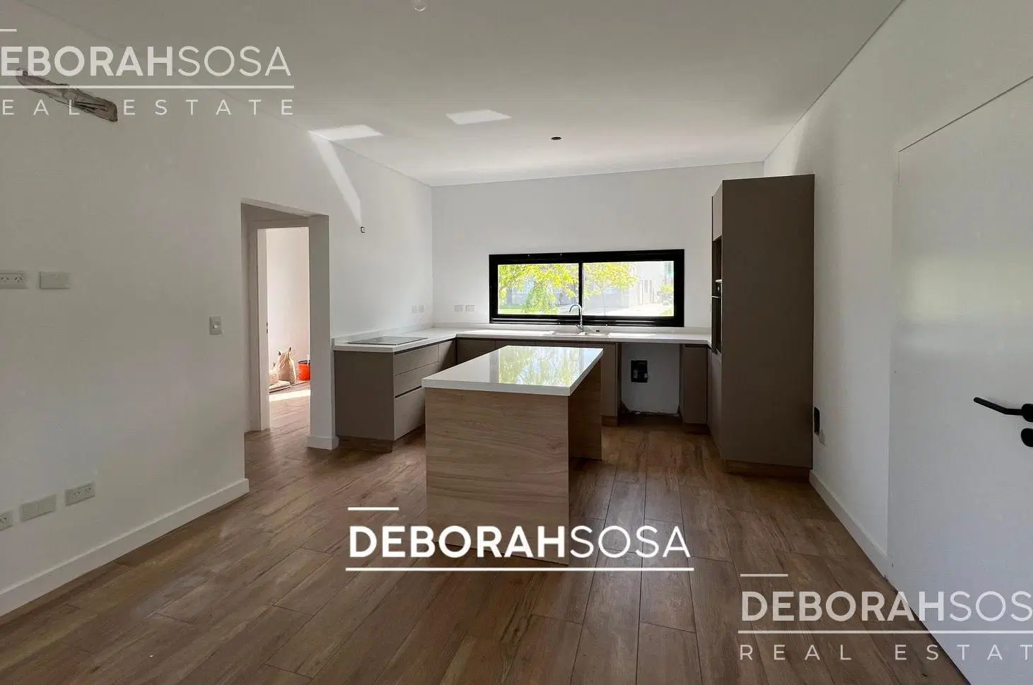 Casa en alquiler en 5 ambientes Al Agua 2 plantas - El Canton - Escobar, Zona Norte 5