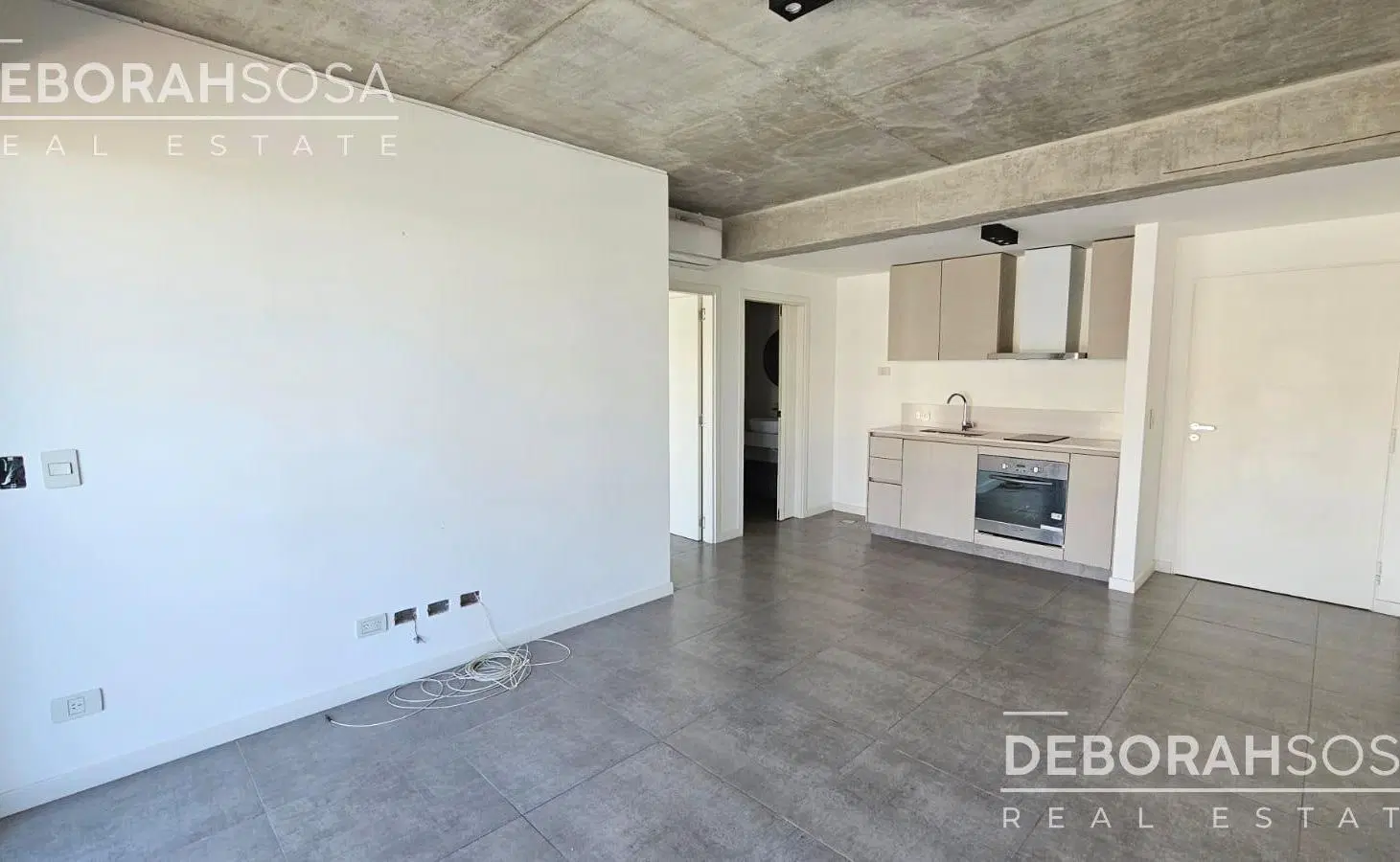Venta Departamento dos ambientes vista al río! en Olivos - Amenities 1