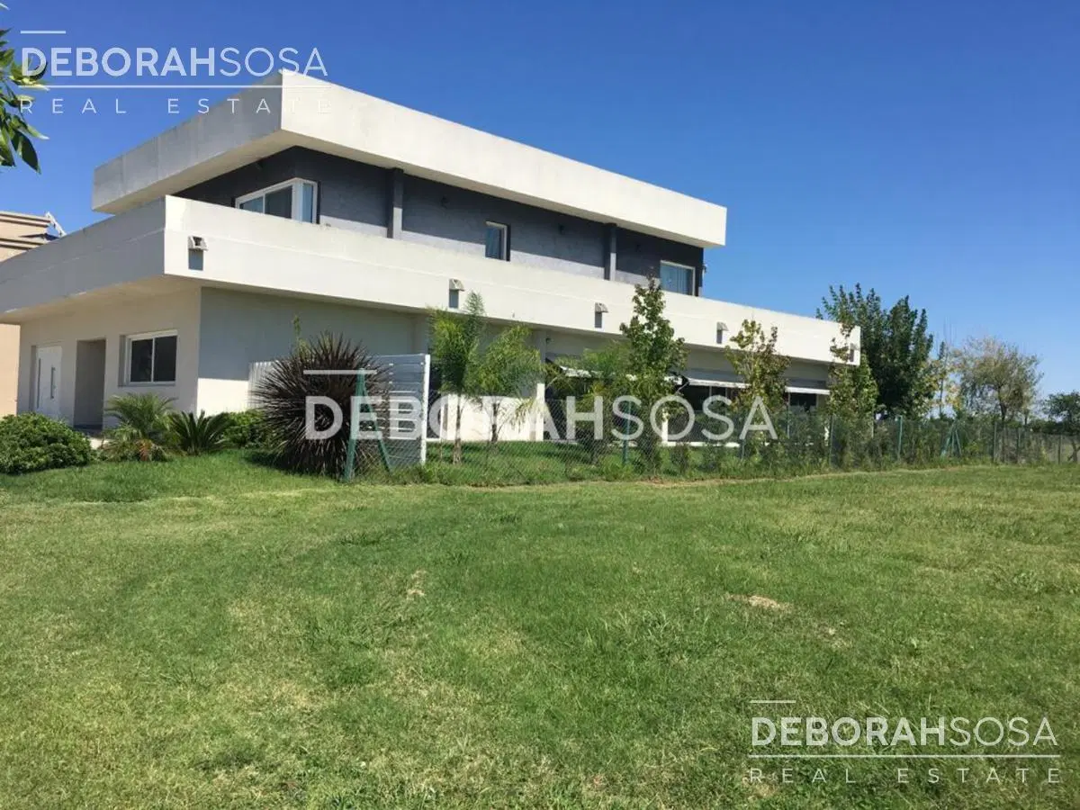 Exclusiva Casa en Venta 6 ambientes - Acepta propiedad en Caba - El Cantón Escobar Buenos Aires 5