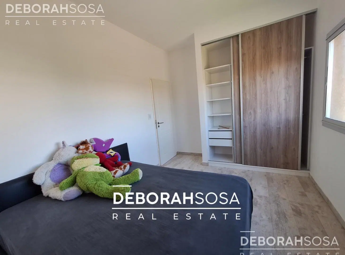 Casa en  Venta a la laguna-al agua-zona norte-el -Canton-5 ambientes - 3