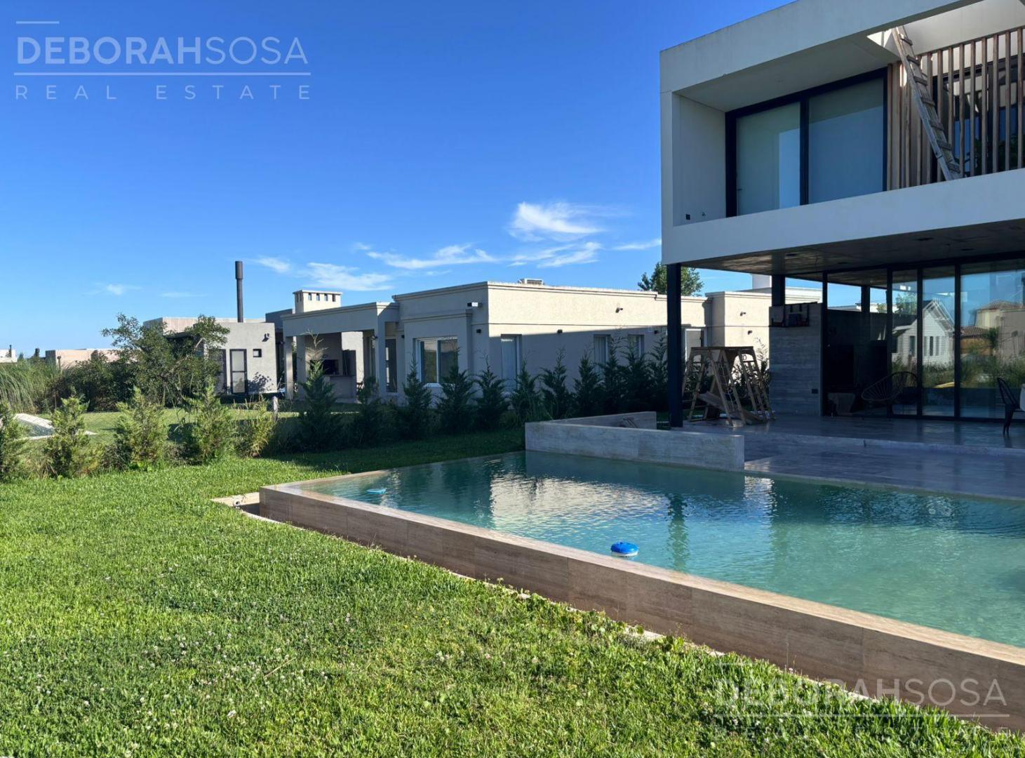 Casa en El Naudir a la venta 3 dormitorios con piscina