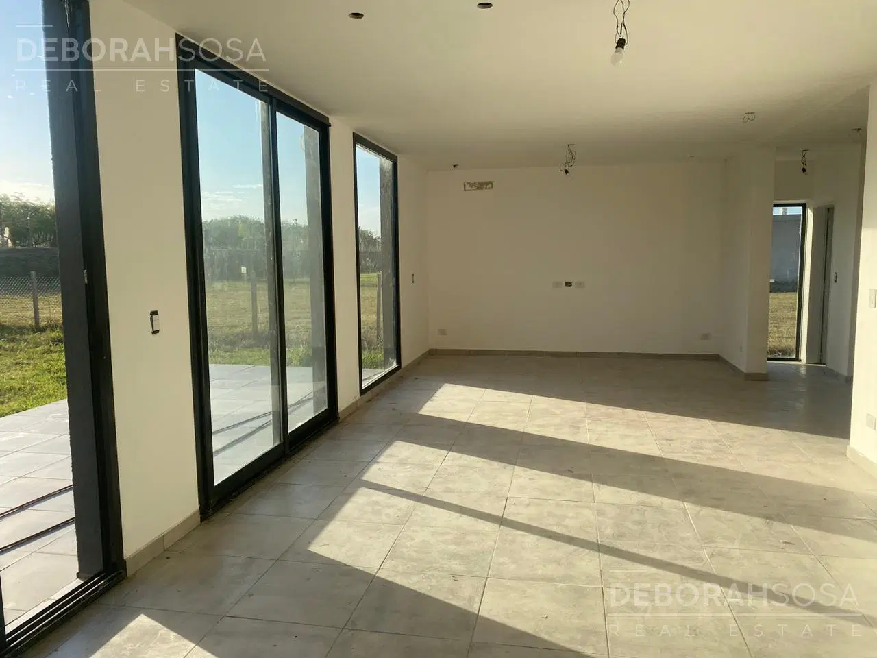 Casa a la venta en San Sebastián área 11 a estrenar 3 dormitorios 2
