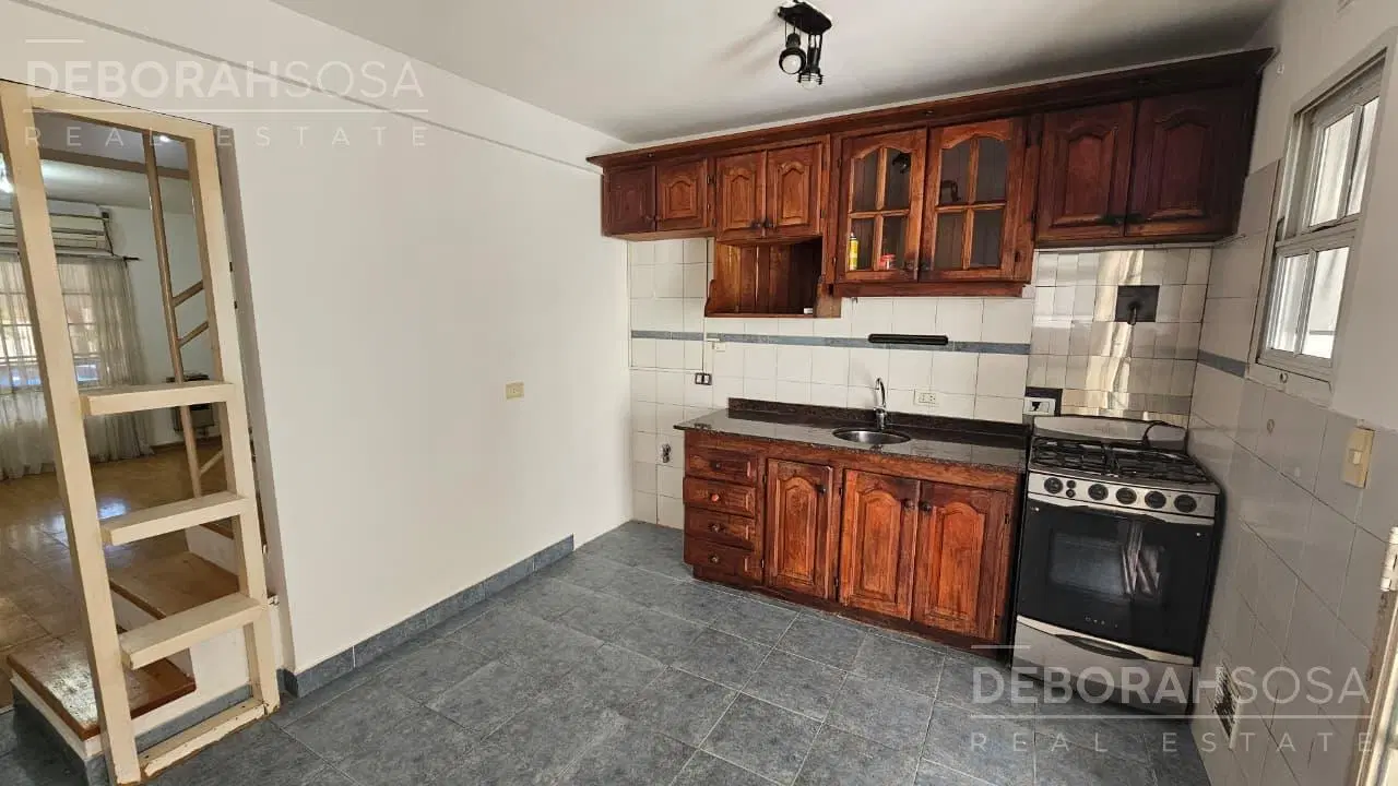 Duplex de 3 dormitorios a la venta en Villa Urquiza 3