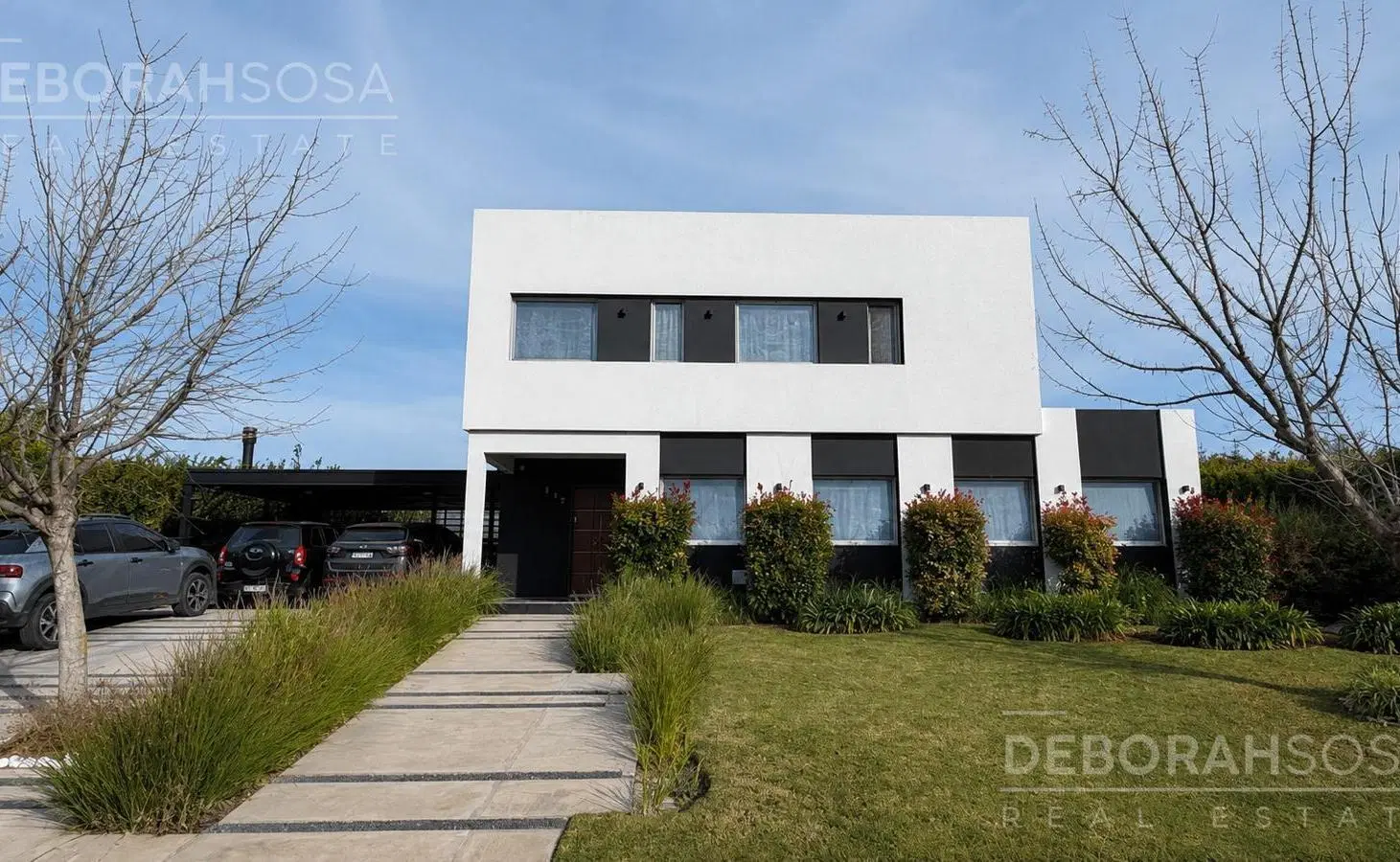Casa en venta, 5 dormitorios - Piscina y Parquizado - En Cantón - Escobar 2